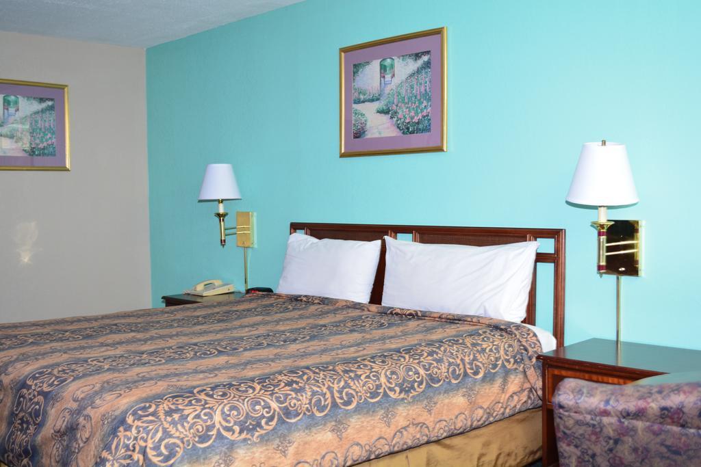 Red Carpet Inn And Suites Scranton Dış mekan fotoğraf
