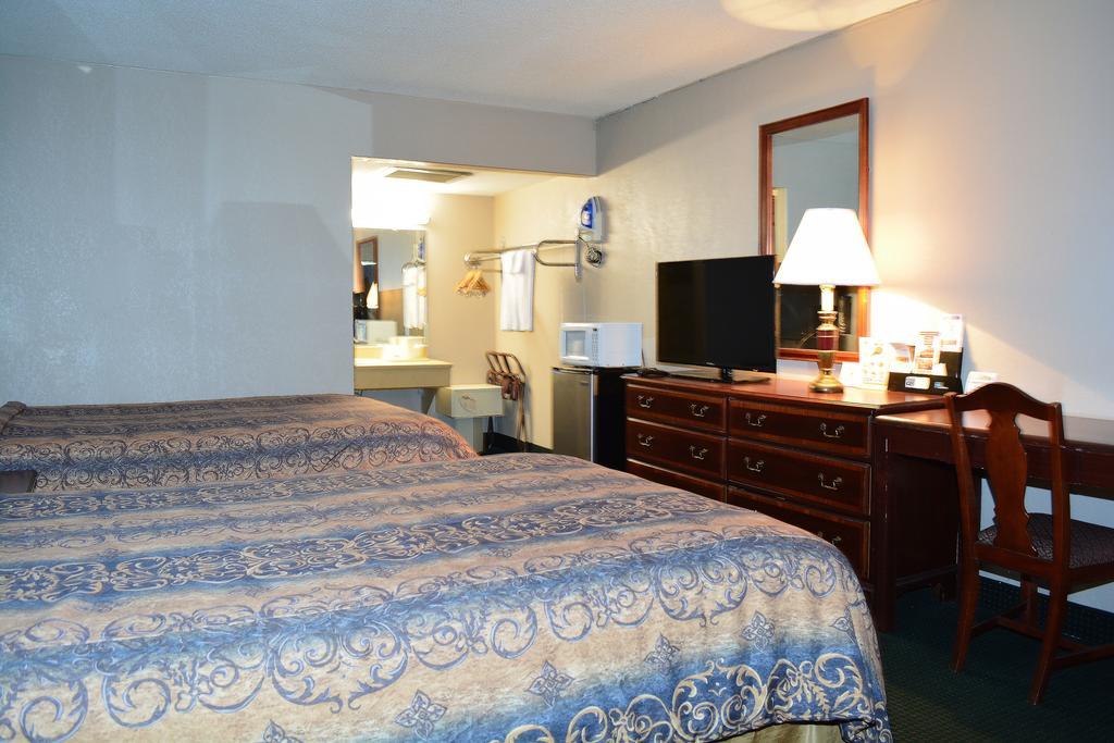 Red Carpet Inn And Suites Scranton Dış mekan fotoğraf