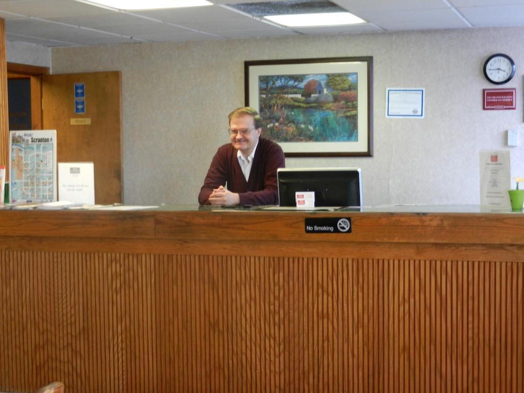 Red Carpet Inn And Suites Scranton Dış mekan fotoğraf